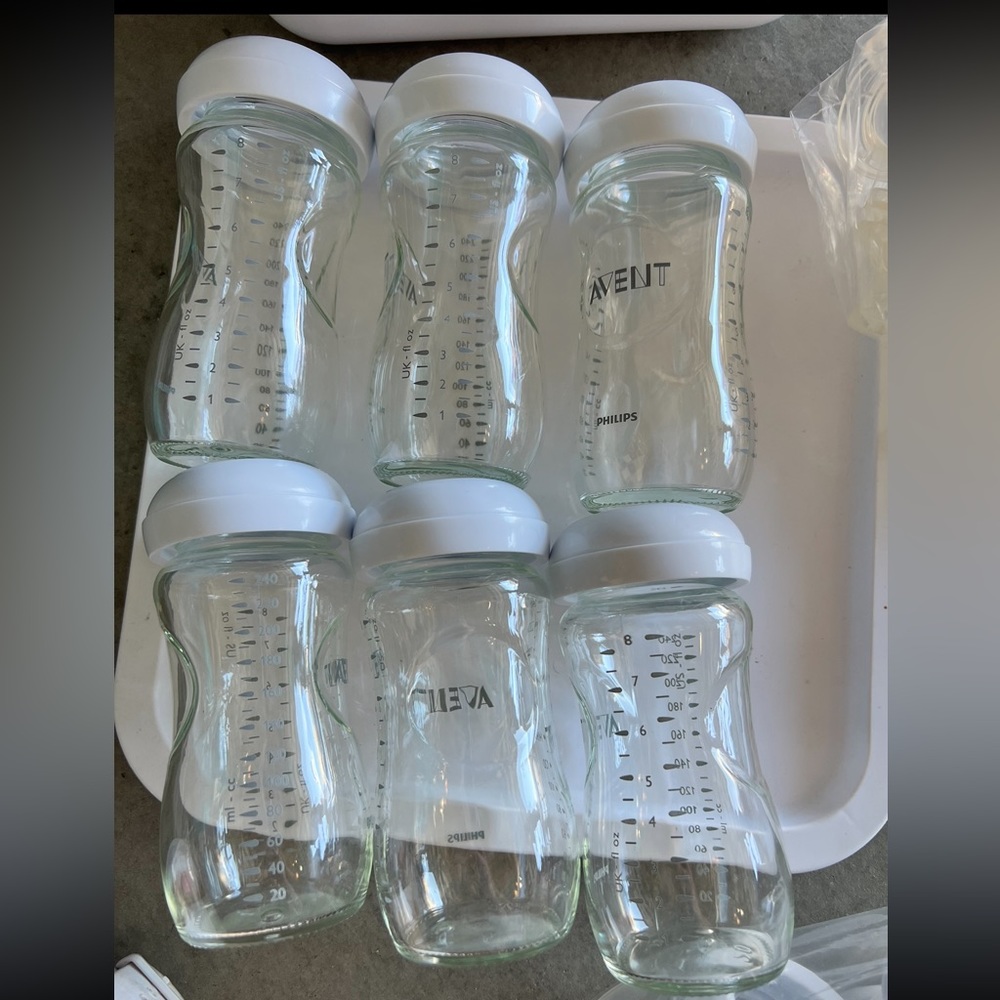 Six avent glass bottles 8 ounce